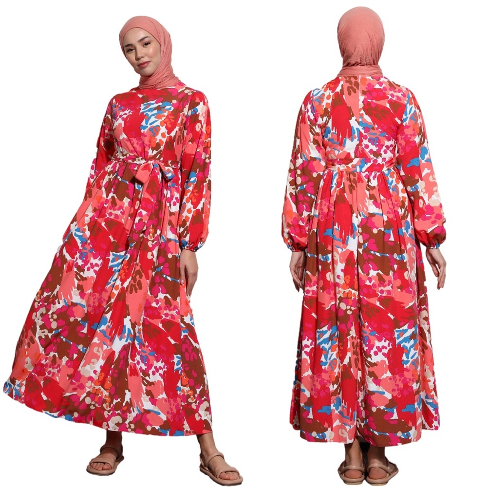 Multicolor maxi long sleeve dress in a size 14 fits like an XL has a waist tie ✨